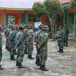 Prajurit TNI Siap Menghadapi Tantangan: Dari Latihan Pengamanan Hingga Pembangunan Desa