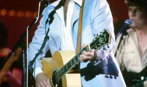Ricky Nelson dan Rodney Dangerfield: Dua Tokoh yang Menginspirasi Dunia Hiburan