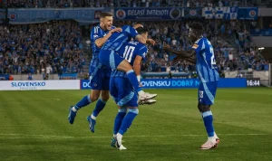 Slovan Bratislava Tampil Dominan, Iberia 1999 Kesusahan di Kualifikasi Liga Champions UEFA