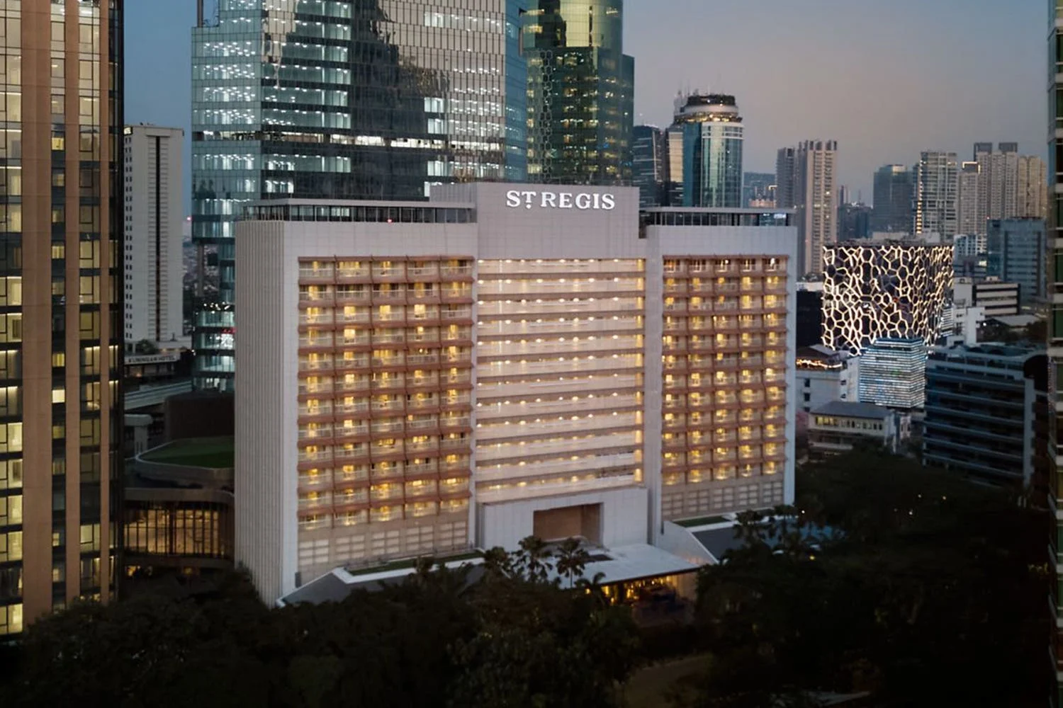 St. Regis Jakarta: Dari Tragedi Hingga Inovasi, Berbagai Peristiwa Menghiasi Jakarta