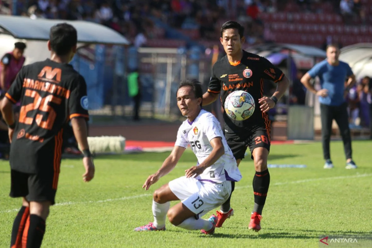 Stjepan Loncar Resmi Bergabung dengan Persija Jakarta, Siap Menghadapi Liga 1 2026/2027