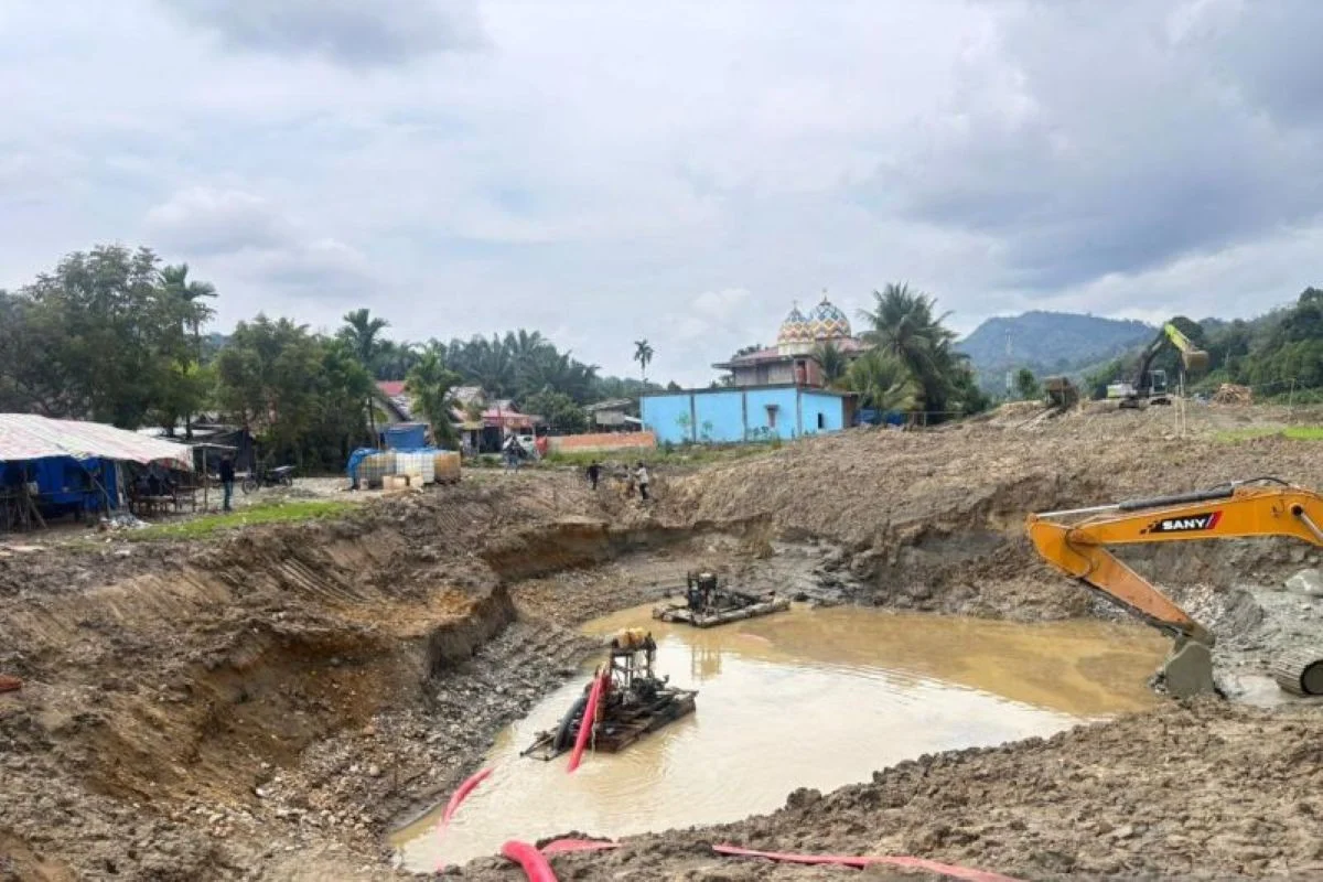 Tambang Emas Ilegal Mengancam Geopark Merangin, Sementara Freeport Punya 'Harta Karun' Baru