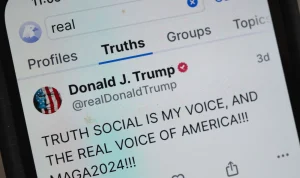 Trump dan Pola Postingan di Truth Social, Serta Berita Lainnya