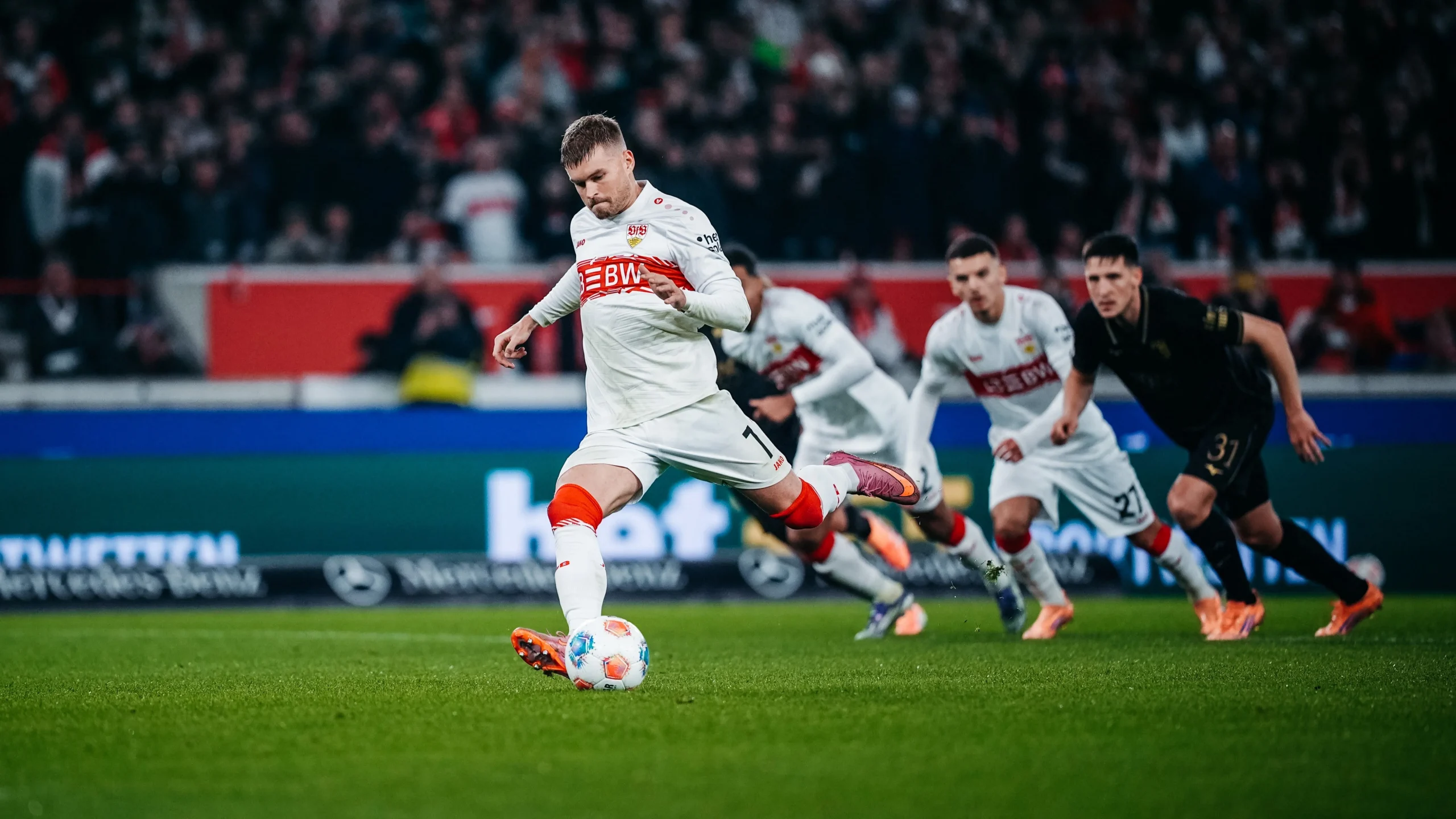 VfB Stuttgart Tampil Dominan, TSG Balingen Tak Mampu Mengimbangi