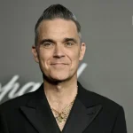 Viral Video Robbie Williams dan Insiden di Stadion: Antara Kontroversi dan Kecintaan terhadap Tanah Air