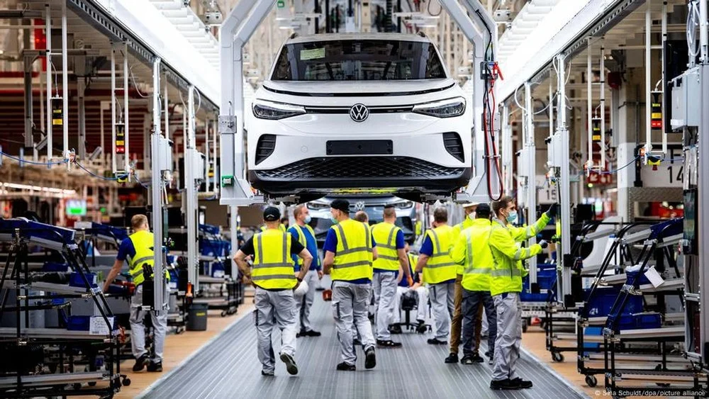 Volkswagen Siapkan Restrukturisasi Besar, Hadapi Tantangan Industri Otomotif Global