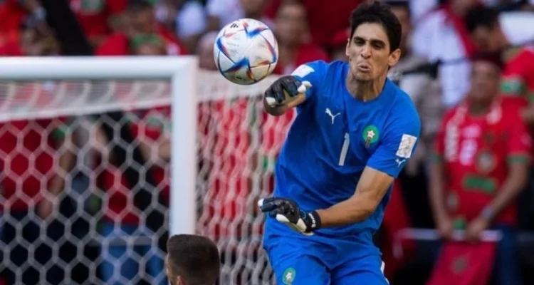 Yassine Bounou: Kiper Legenda Maroko yang Mencuri Perhatian di Piala Dunia