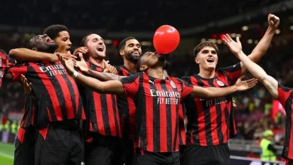 AC Milan Bangkit dari Keterpurukan, Mengalahkan Manchester United 4-2 di Laga Pramusim