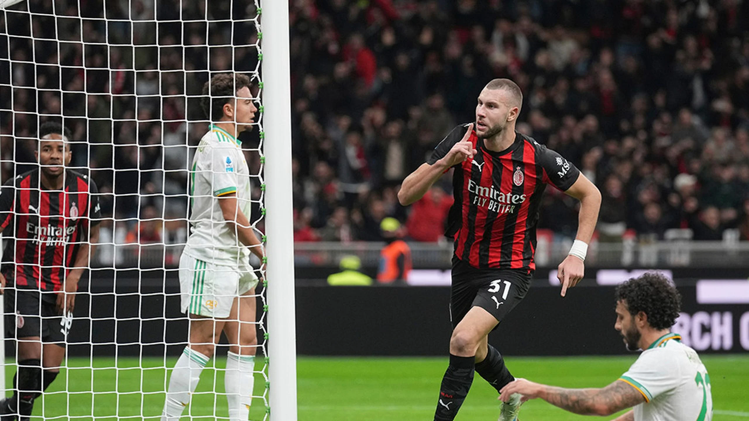 AC Milan Bangkit Mengalahkan Manchester United 4-2 di Laga Pramusim