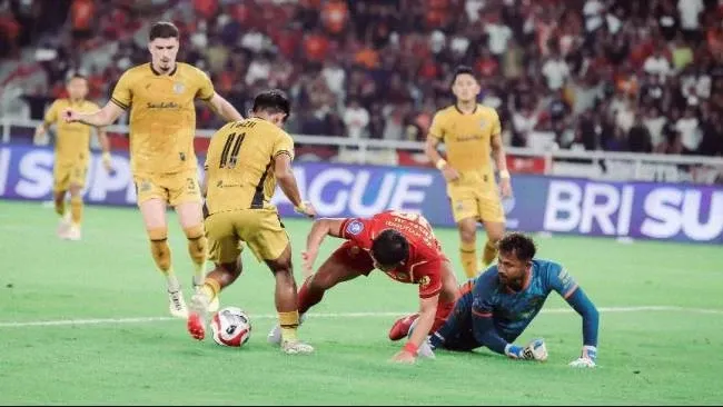 Aqil Savik: Kiper Andalan Persija Jakarta di Piala Presiden 2026