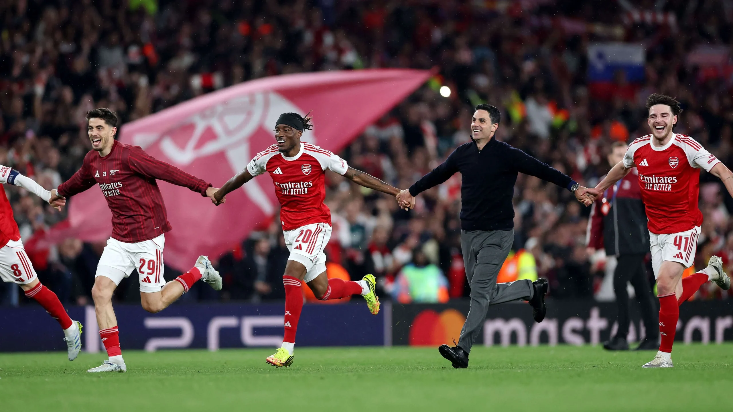 Arsenal Incar Marc Pubill dan Ezri Konsa untuk Penguatan Pertahanan