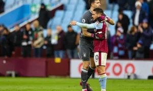 Aston Villa Siap Melepas Emi Martinez Setelah Mendapatkan Penawaran Baru