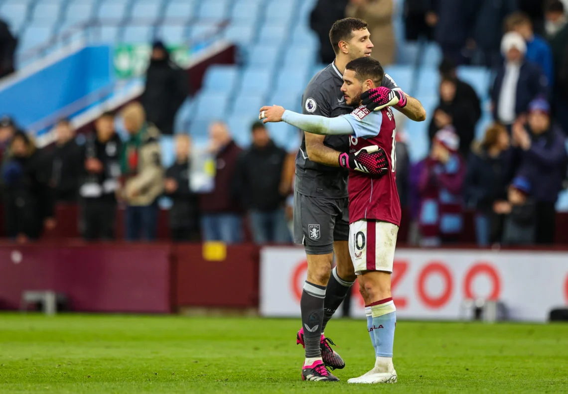 Aston Villa Siap Melepas Emi Martinez Setelah Mendapatkan Penawaran Baru