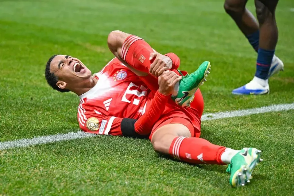 Bayern Munchen Alami Kejutan: Jamal Musiala dan Konrad Laimer Mengalami Cedera
