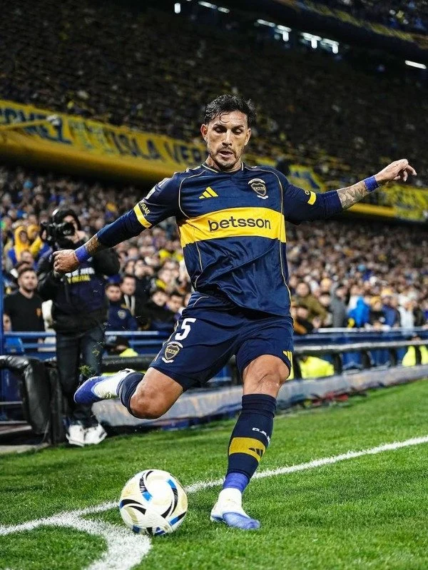 Boca Juniors: Leandro Paredes Tolak Tawaran AC Milan dan Ambisi Manuel Neuer