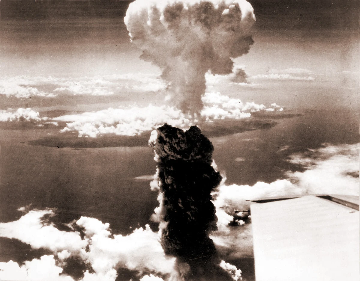 Bom Hiroshima dan El Niño: Dua Fenomena yang Mengubah Dunia