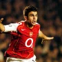Cesc Fàbregas Kembali ke Arsenal dengan Como 1907