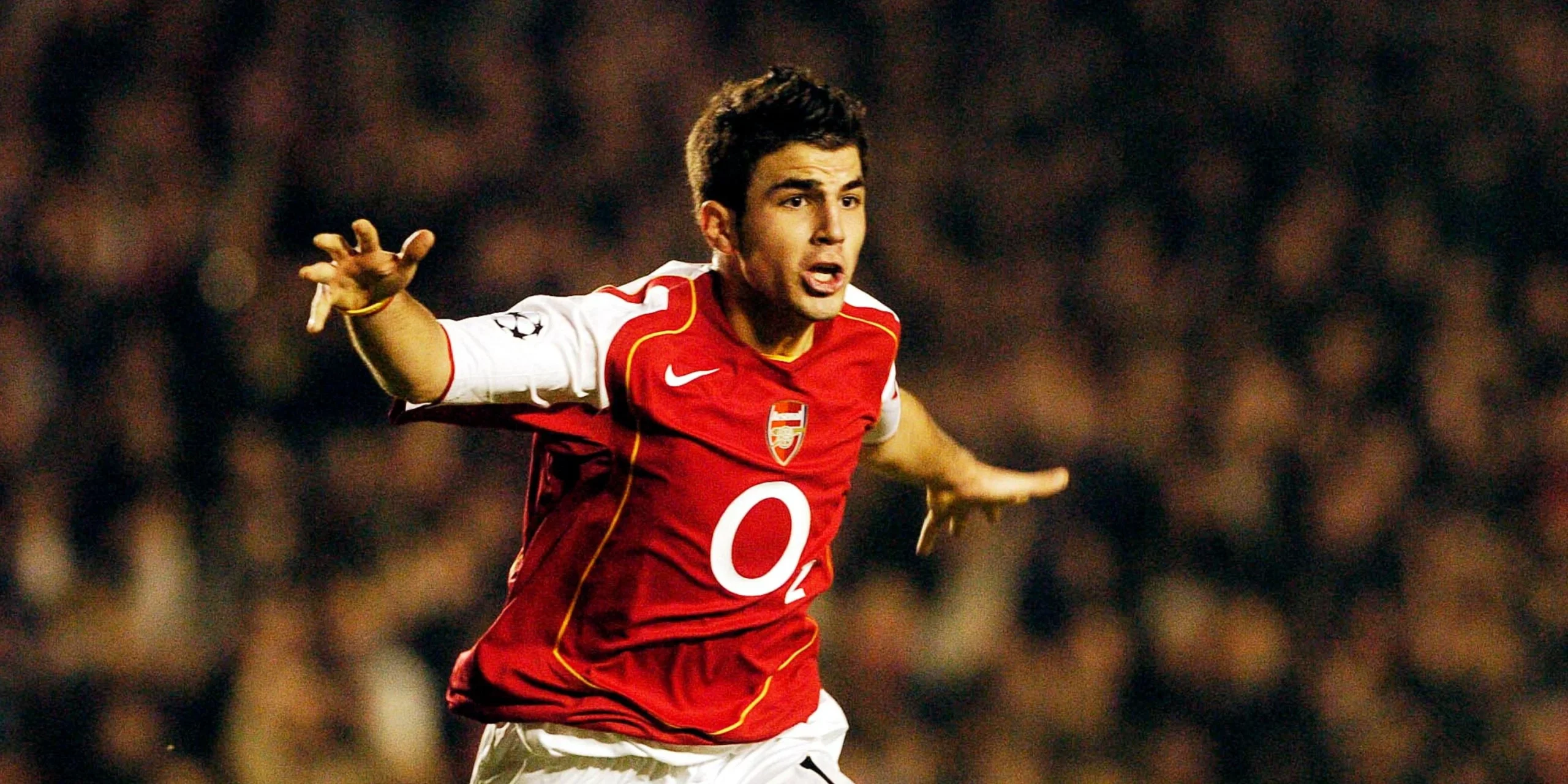 Cesc Fàbregas Kembali ke Arsenal dengan Como 1907