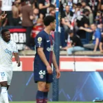 Como Lawan Paris Saint-Germain dalam Perebutan Pemain Bologna dan Parma