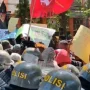 Demo Hari Ini: Aksi Mahasiswa Papua di Makassar Diwarnai Kericuhan