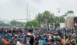 Demo Jakarta Hari Ini: Pagi yang Tegang di Ibu Kota