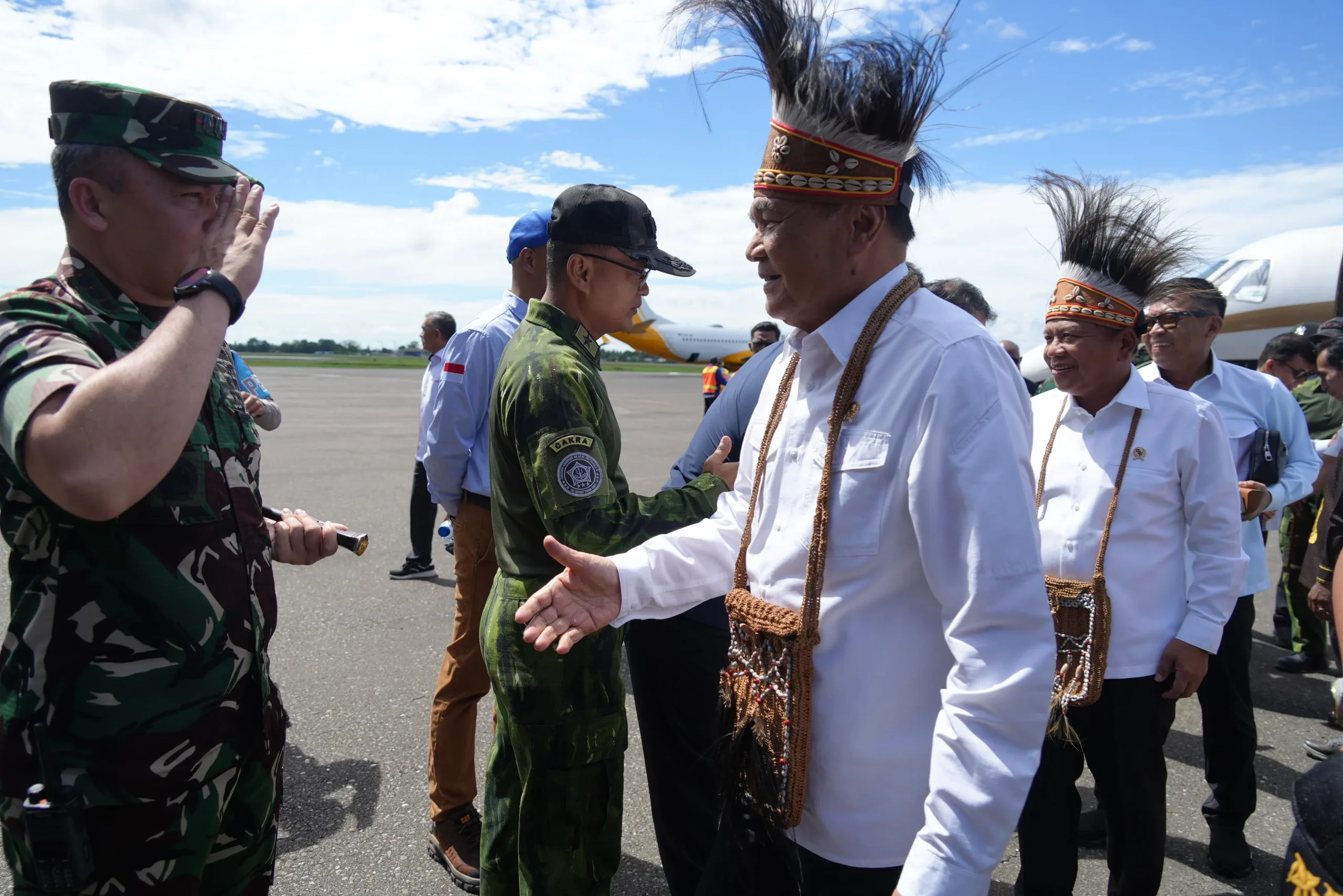 Djamari Chaniago Pastikan Keamanan Papua dan Penghargaan untuk Pemerintah Daerah