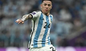 Enzo Fernández: Bintang Sepak Bola Argentina yang Menarik Perhatian Real Madrid