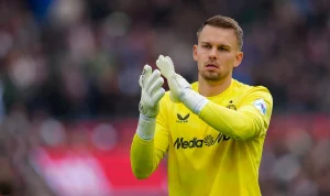 Feyenoord Temukan Kapten Baru Setelah Kepindahan Timon Wellenreuther ke VfL Wolfsburg