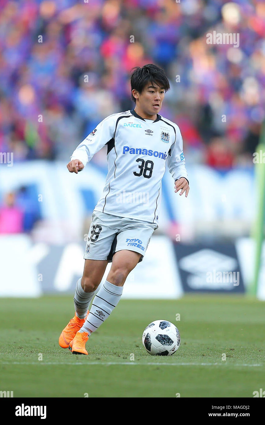 Gelombang Sepak Bola Jepang: Keito Nakamura dan Gamba Osaka Membuat Gebrakan