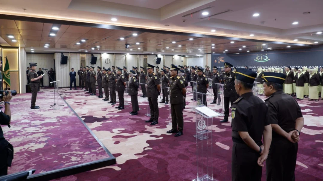 Jaksa Agung Lantik 34 Pejabat Termasuk Kajati DKI Jakarta dan Maluku Utara