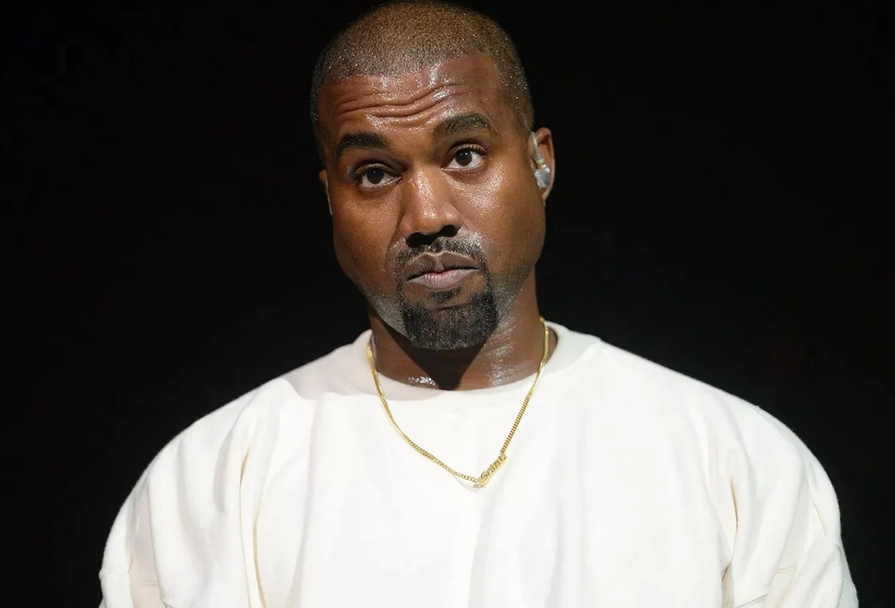 Kanye West Siap Manggung di Jakarta dengan Konser Spektakuler