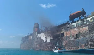 Kapal Mutiara Sentosa II Terbakar di Perairan Sumenep, 5 Tewas dan 41 Hilang