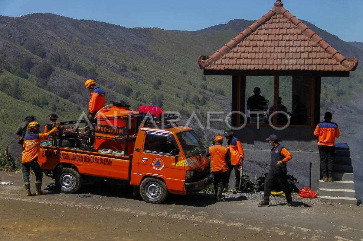 Kebakaran Gunung Bromo: Upaya Pemadaman dan Imbauan Kepada Masyarakat