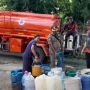 Kemarau Melanda Jawa Timur, Truk Tangki Siaga untuk Distribusi Air Bersih