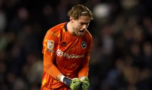 Kiper Millwall Lukas Jensen Jadi Pahlawan, QPR Kalah dalam Adu Penalti