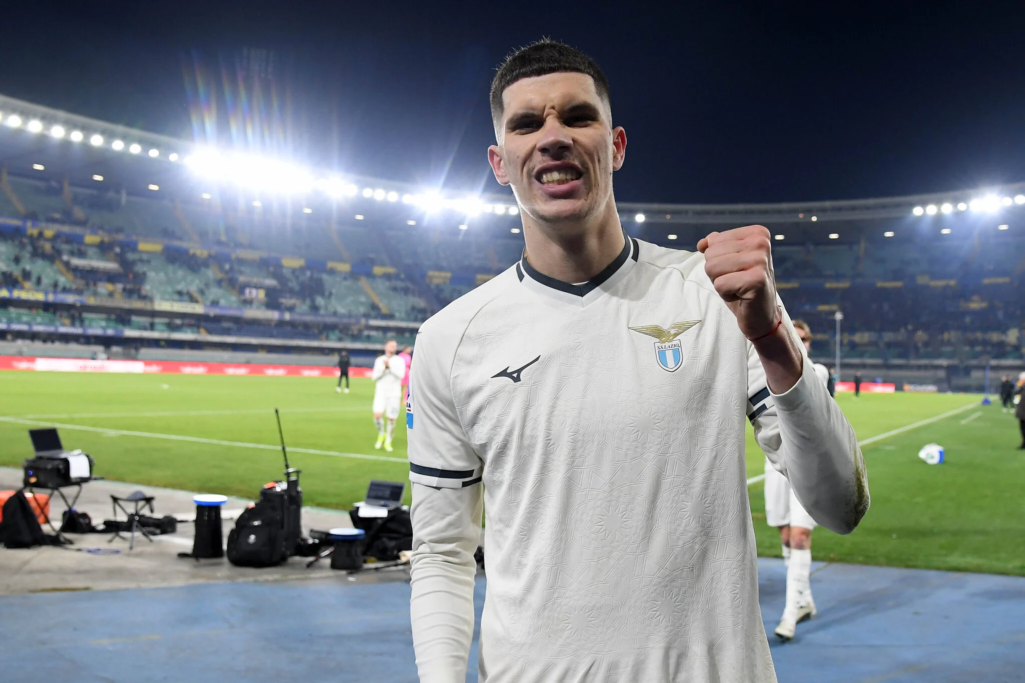 Lazio Imbattuta di Frosinone: Gattuso Berbicara tentang Masa Depan Santi Gimenez