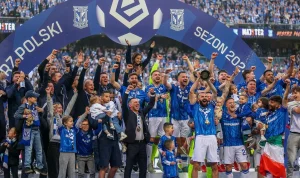 Lech Poznan Hadapi KÍ Klaksvík di Europa League Setelah Keterlambatan Perjalanan