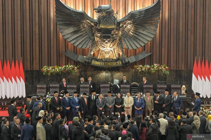 Majelis Permusyawaratan Rakyat Republik Indonesia: Tinjauan Terkini