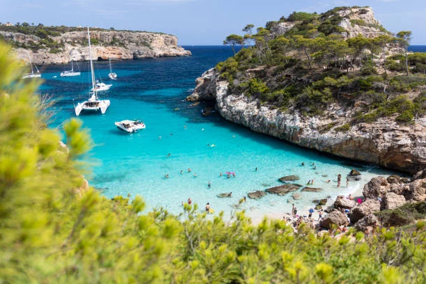 Mallorca: Surga Wisata yang Mempesona