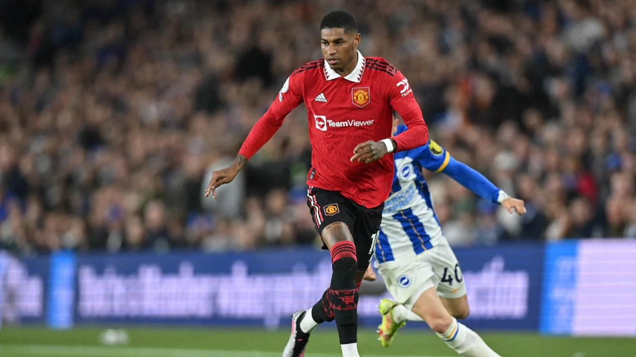 Manchester United Siap Menghadapi AC Milan: Rashford dan Mainoo Mencari Balas Dendam
