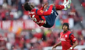 Nestory Irankunda dan Adelaide United: Dua Cerita Sepak Bola yang Menginspirasi