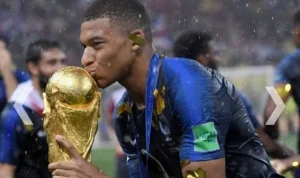 Pemain Sepak Bola dan Aktor: Berita Terkini dan Profil Menarik