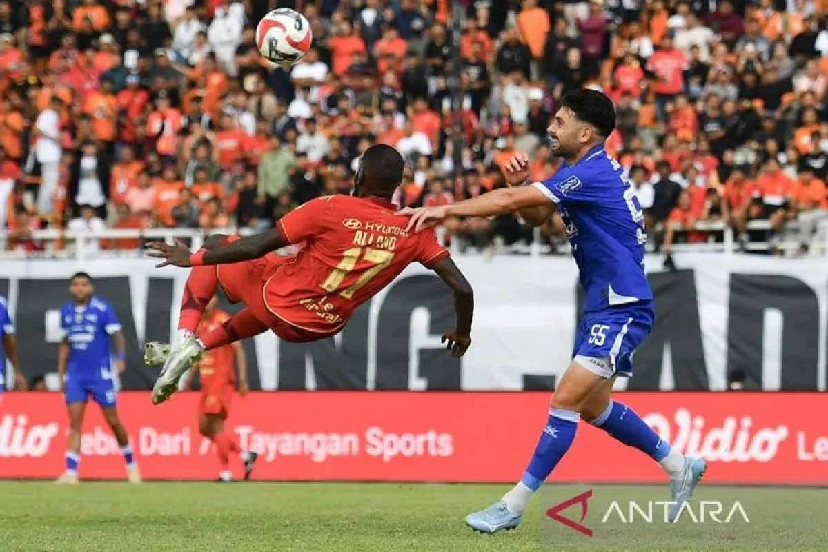 Pertarungan Sengit di Semifinal Piala Presiden 2026: Persija Jakarta vs Persib Bandung