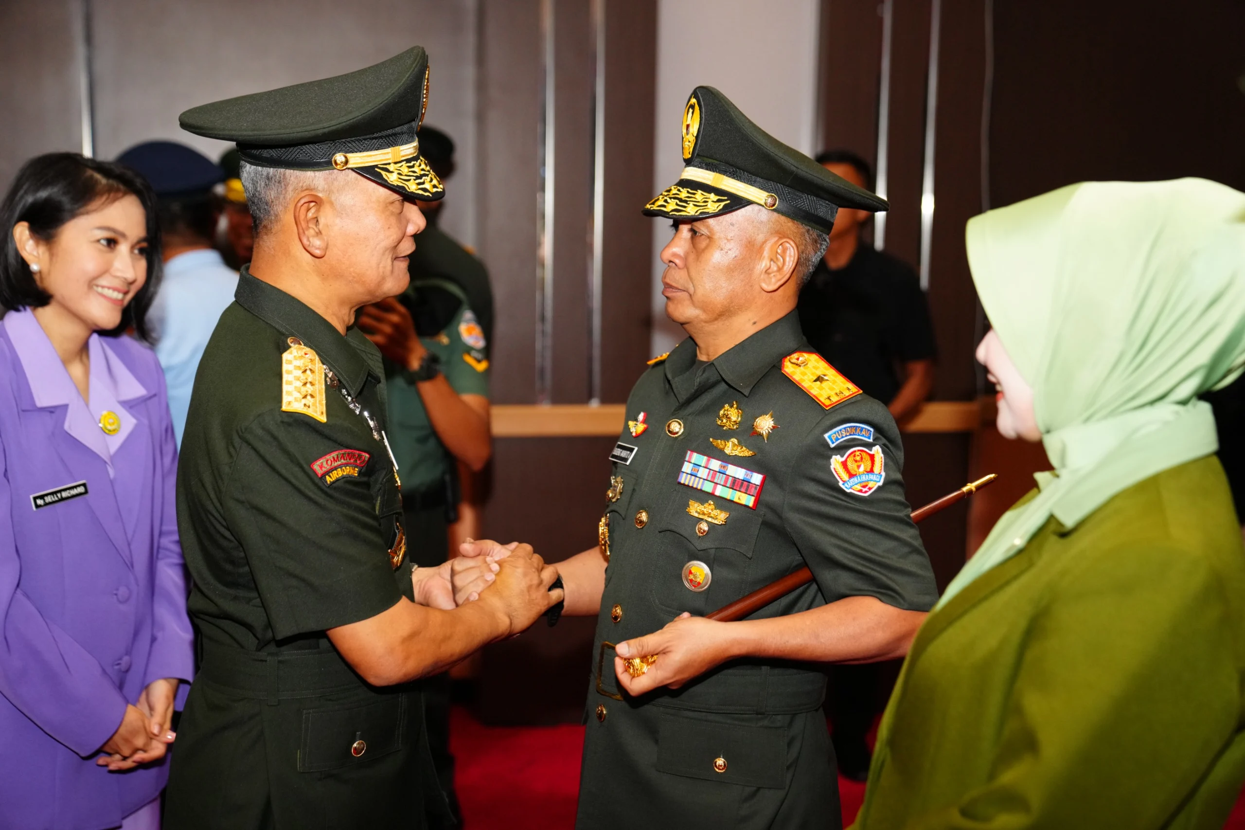 Perwira Tinggi: Pilar Kepemimpinan di Militer dan Kepolisian