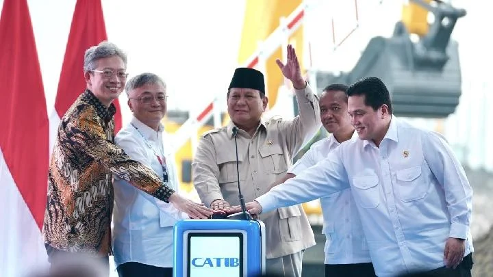 Presiden Prabowo Luncurkan Ekosistem Motor Listrik Nasional, Baterai Jadi Fokus Utama