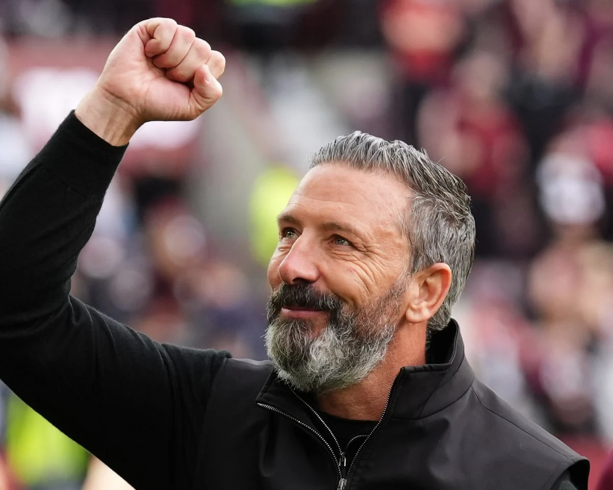 Rangers Keluar dari Europa League, Derek McInnes Dalam Tekanan