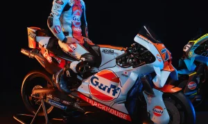 Raul Fernandez Dominasi MotoGP Inggris 2026, Aprilia Sapu Bersih Podium
