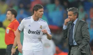 Real Madrid Menang 1-0 Atas Deportivo La Coruña, Mourinho Raih Trofi Pertama