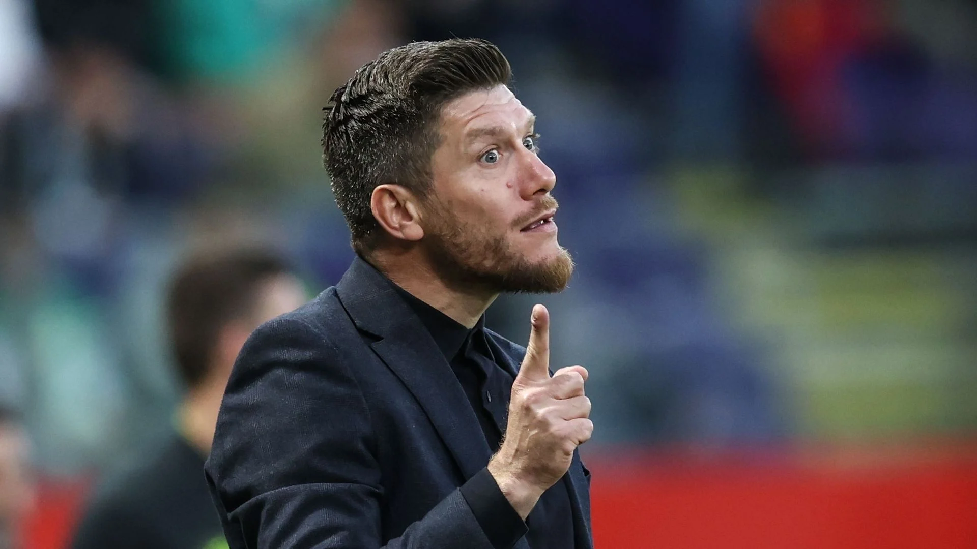 Sebastien Pocognoli: Pelatih Baru Tim Nasional Sepak Bola Skotlandia