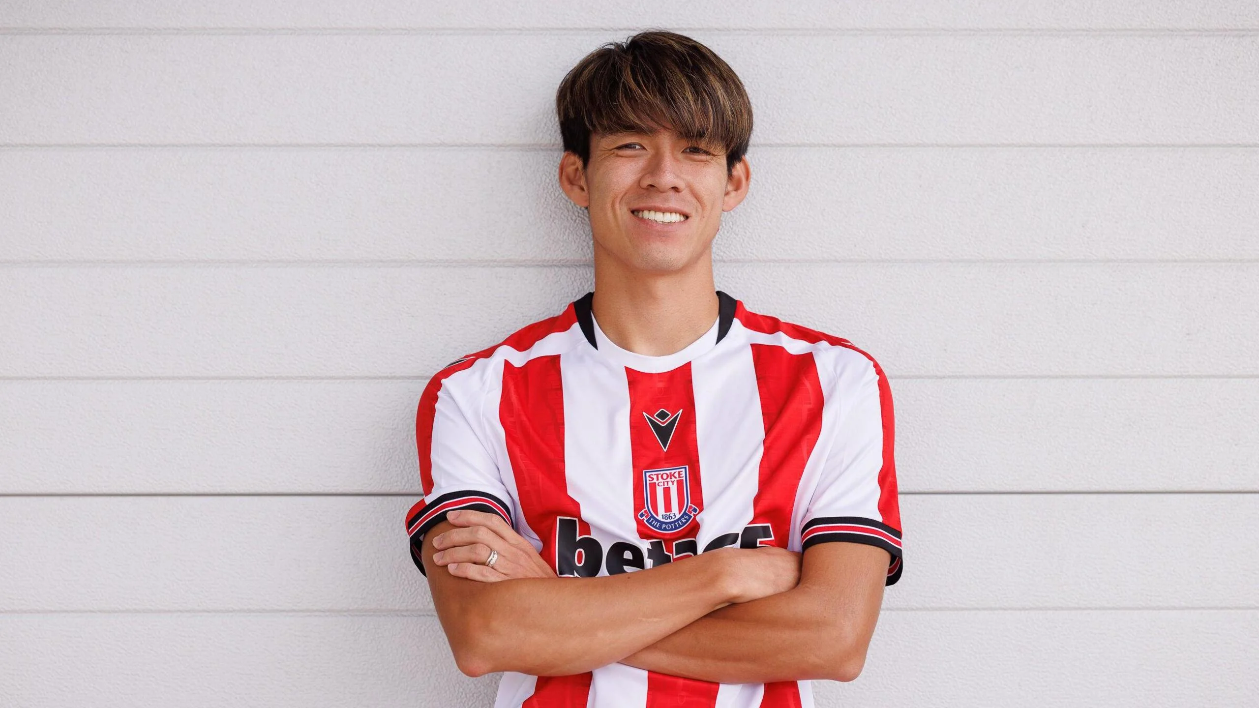 Tatsuki Seko Gabung Urawa Red Diamonds, Stoke City Puji Profesionalitasnya